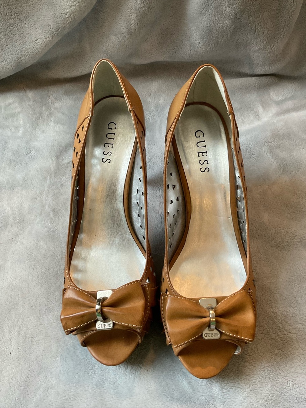 Guess Cherlyn Laser Cut Peep Toe Pumps